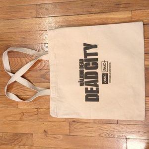 The Walking Dead -Dead City Canvas tote.